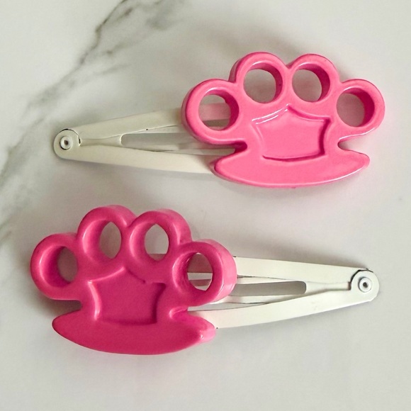 Boutique Accessories - Vintage Brass Knuckle Hair Clips